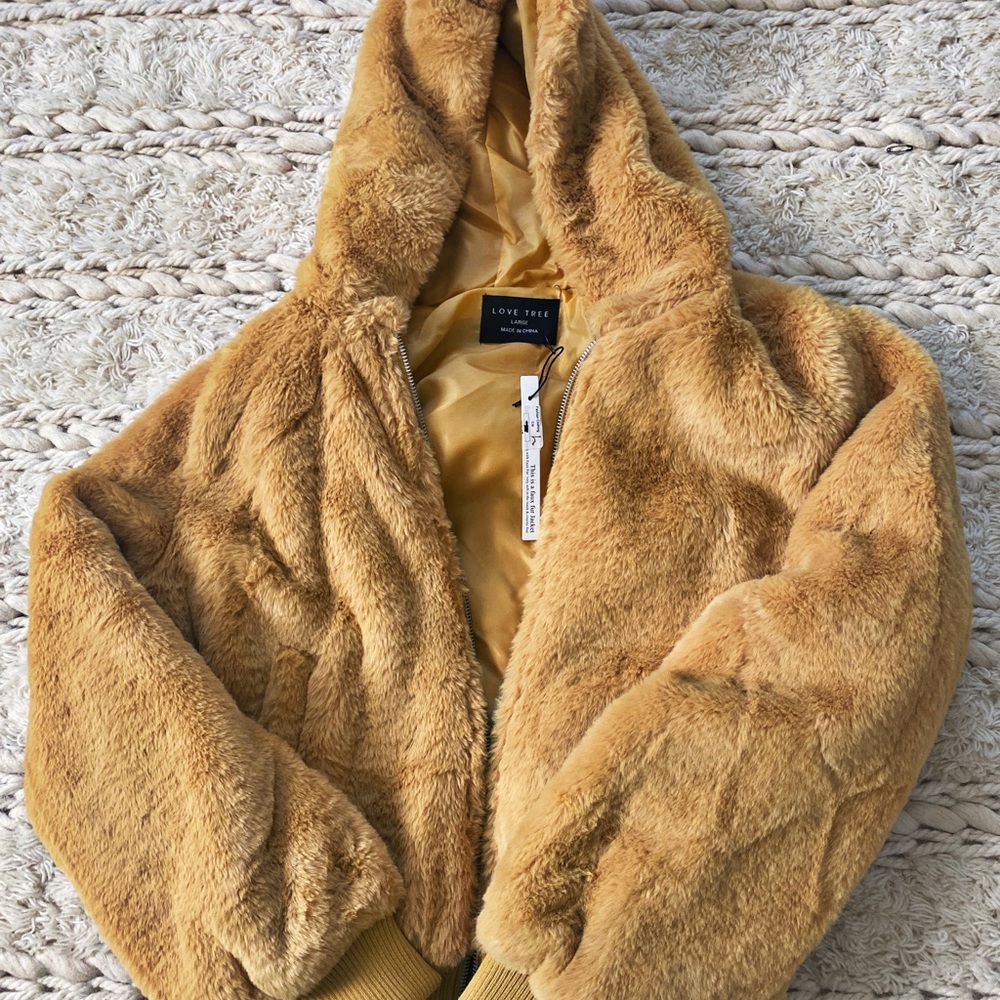 NWT Love Tree Faux Fur Hooded Jacket